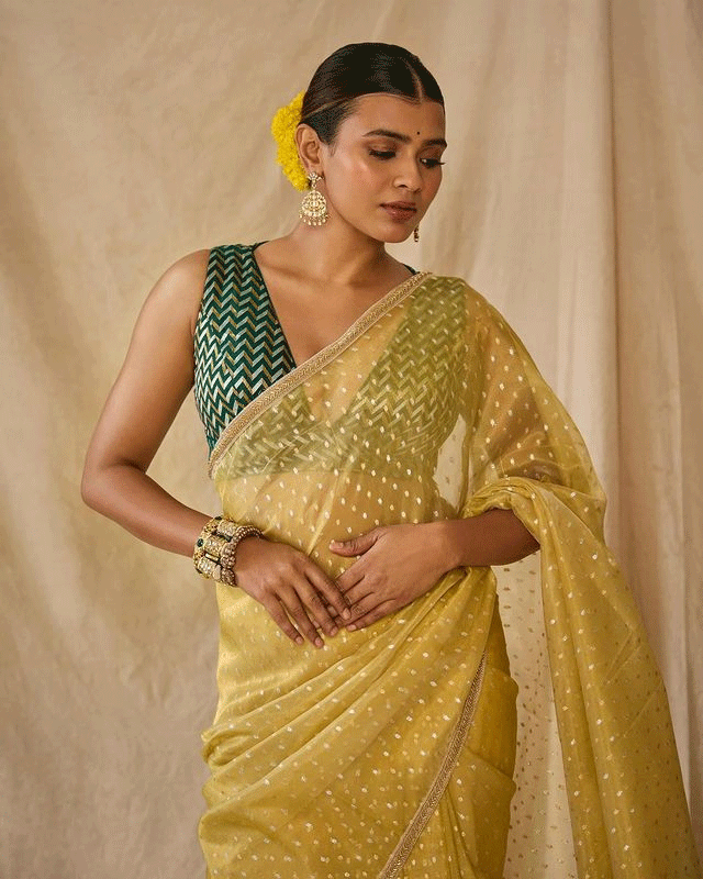 Gorgeous Hebah Patel Photos to Brighten Your Day Gorgeous Hebah Patel Photos to Brighten Your Day