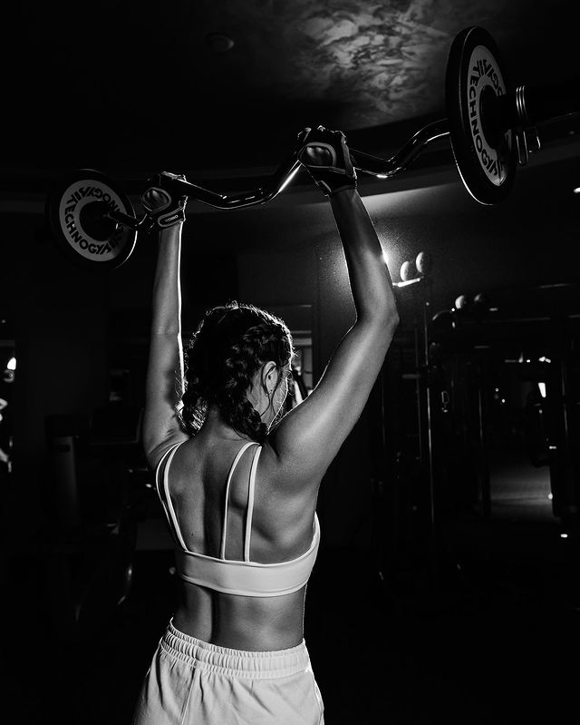 Sharvari wows you with her exceptional dress choices.