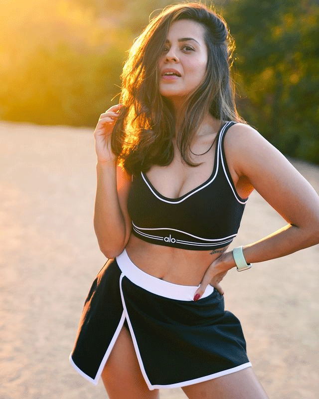 Sana Saeed Snapshots You Cant Miss Sana Saeed Snapshots You Cant Miss