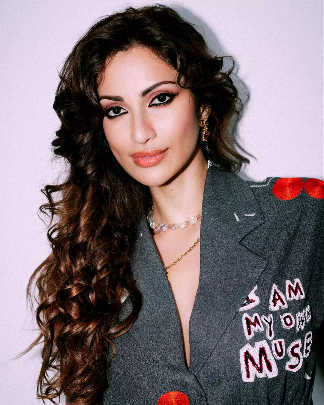 Diksha J Singh sets fashion bar high Diksha J Singh sets fashion bar high