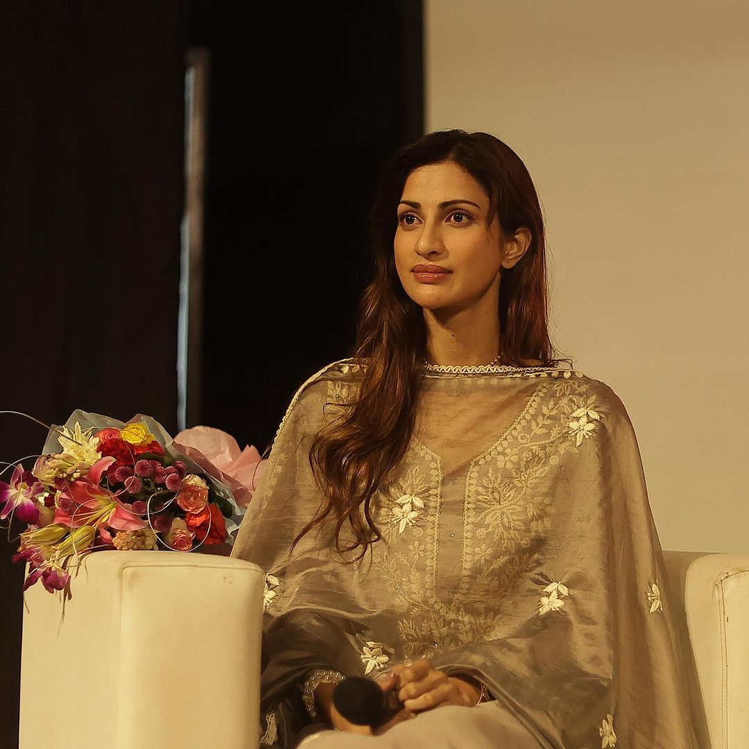 Diksha J Singh sets fashion bar high