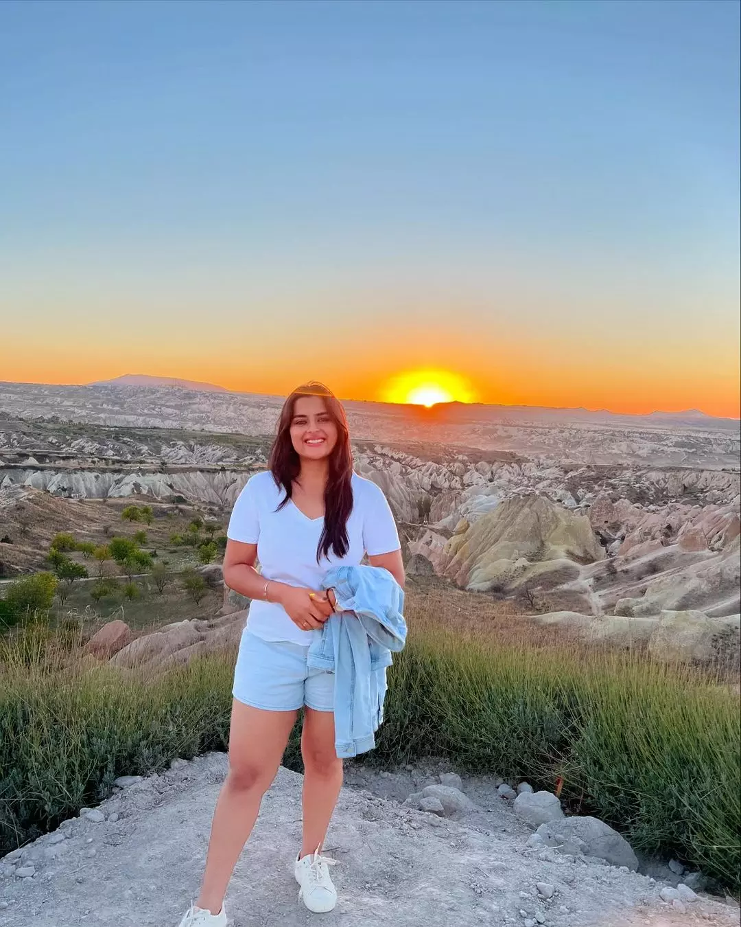 Kavya Kalyanram’s Effortless Beach Style Will Leave You in Awe Kavya Kalyanram’s Effortless Beach Style Will Leave You in Awe