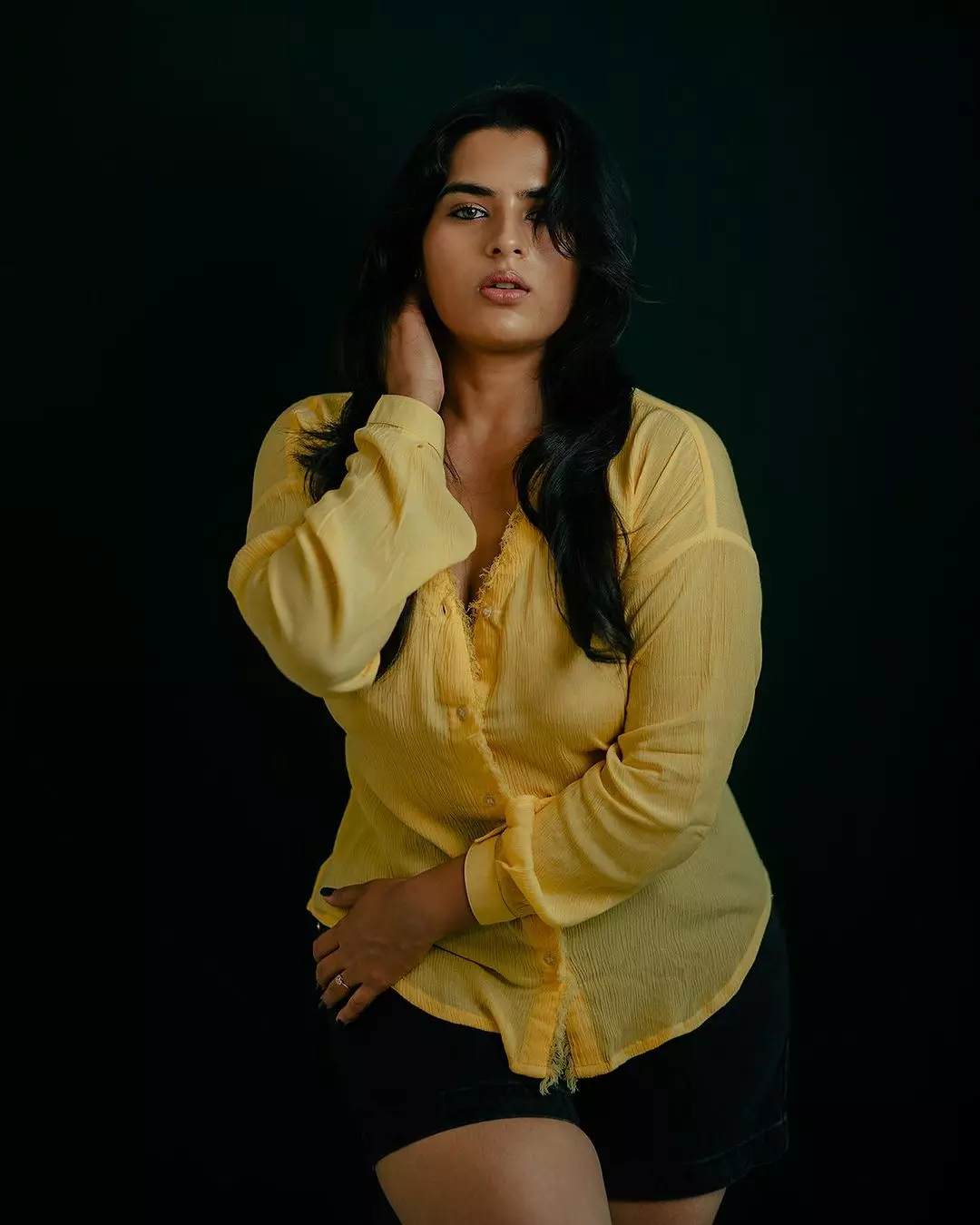 Kavya Kalyanram’s Effortless Beach Style Will Leave You in Awe Kavya Kalyanram’s Effortless Beach Style Will Leave You in Awe