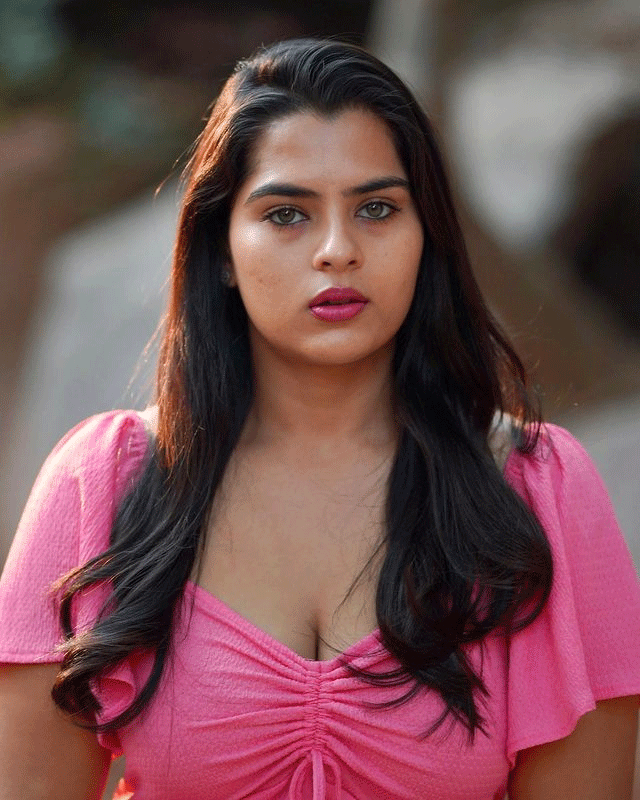 Kavya Kalyanram’s Effortless Beach Style Will Leave You in Awe Kavya Kalyanram’s Effortless Beach Style Will Leave You in Awe