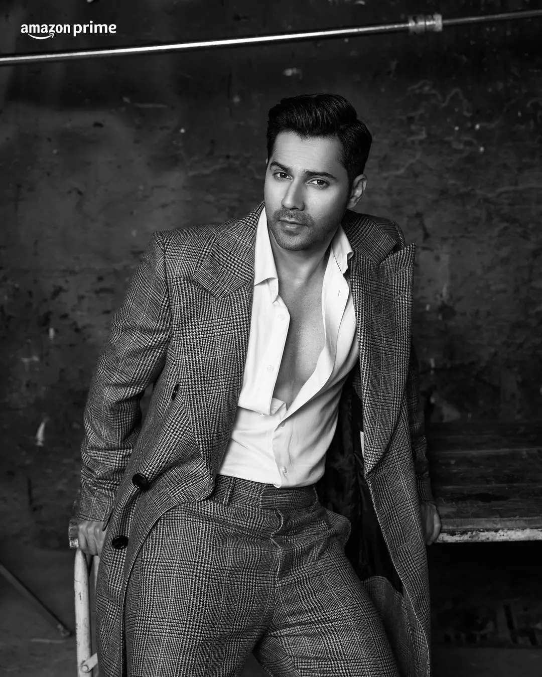 Varun Dhawan and Samantha Ruth Prabhus Honey Bunny Snaps Go Viral on Instagram Varun Dhawan and Samantha Ruth Prabhus Honey Bunny Snaps Go Viral on Instagram
