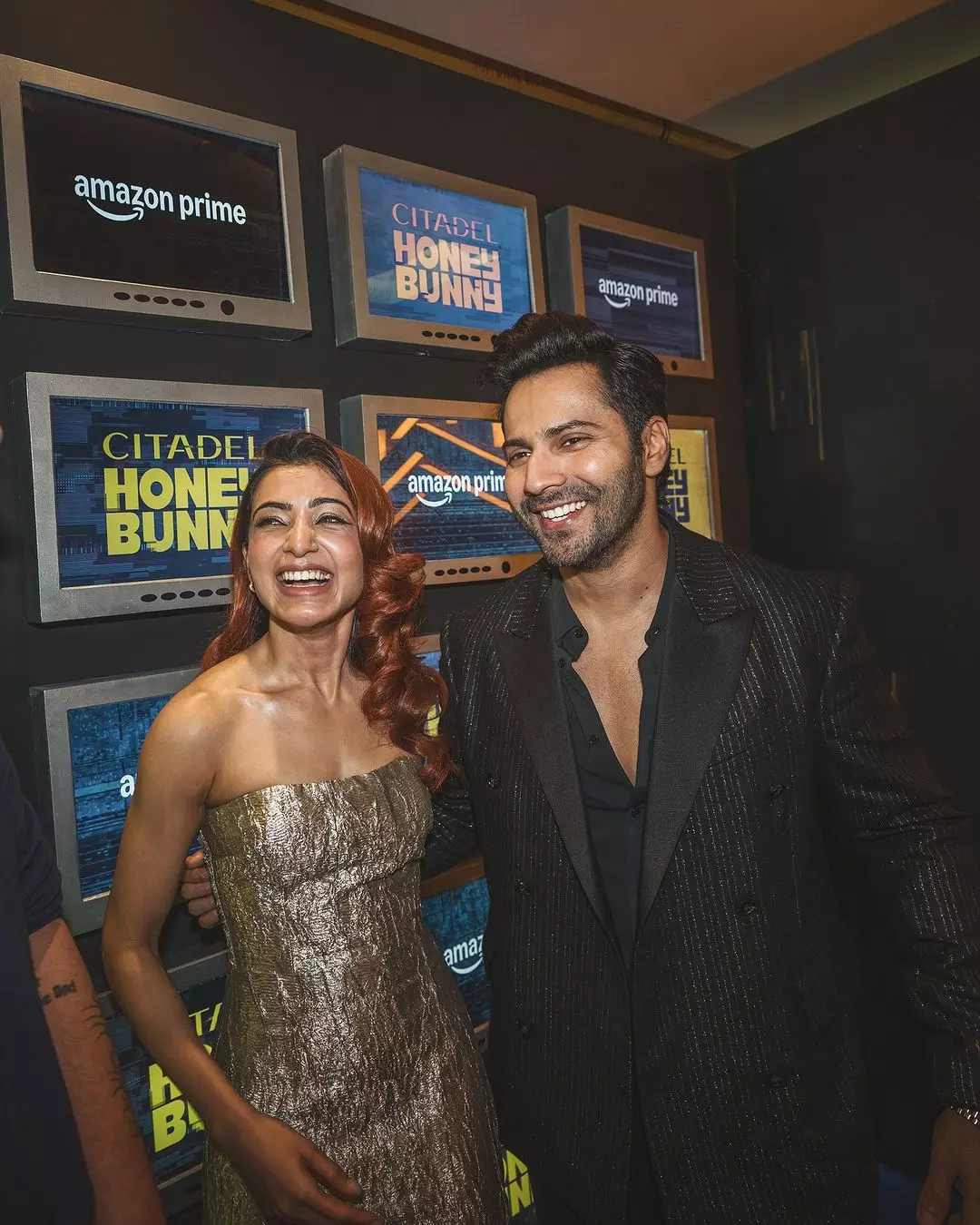 Varun Dhawan and Samantha Ruth Prabhus Honey Bunny Snaps Go Viral on Instagram Varun Dhawan and Samantha Ruth Prabhus Honey Bunny Snaps Go Viral on Instagram