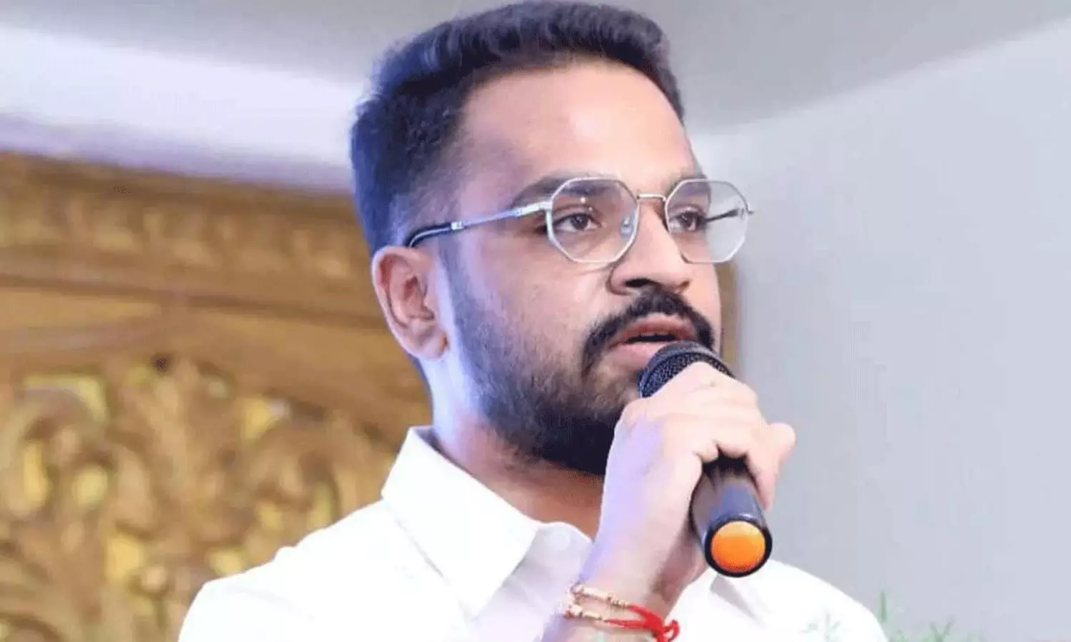 సజ్జల భార్గవ్ రెడ్డి అరెస్ట్ ఖాయమా...లుక్ అవుట్ నోటీసులు జారీ!