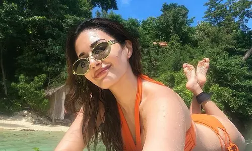 Amyra Dastur’s Fashion Sense Will Elevate Your Wardrobe