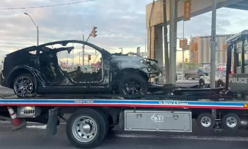 ఆ నలుగురు భారతీయుల మృతికి టెస్లా కారు వైఫల్యమే కారణమా?