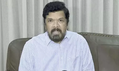 బ్రేకింగ్... పోసాని కృష్ణ మురళిపై సీఐడీ కేసు!