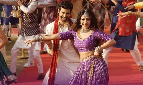 డ్యాన్సుల్లో శ్రీ‌లీల‌ను కొట్టేస్తుంది.. క్రికెట‌ర్ భార్య టాలీవుడ్‌లో?