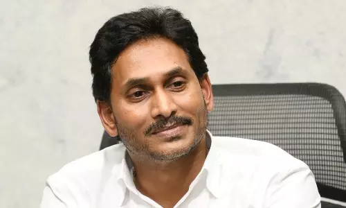 జనాన్ని టెస్ట్ చేస్తున్న జగన్!