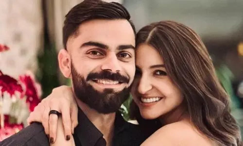 విరుష్క వార‌సుడి మొద‌టి ఫోటో ఫేకా? నిజ‌మా?