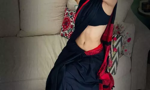 Mouni Roys Latest Look: The Ultimate Fashion Inspiration