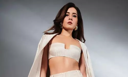 మార్వ‌ల్ క్వీన్‌లా రాశీ ఖ‌న్నా స్టైల్!