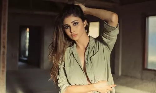 Indulge in Mouni Roys Fashion Extravaganza Through Images!