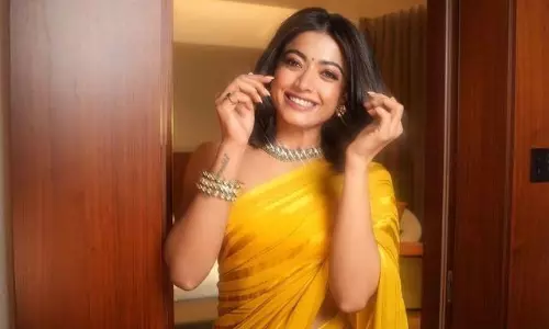 పసుపు చీరలో నేషనల్ క్రష్.. వ్వాటే లుక్స్!