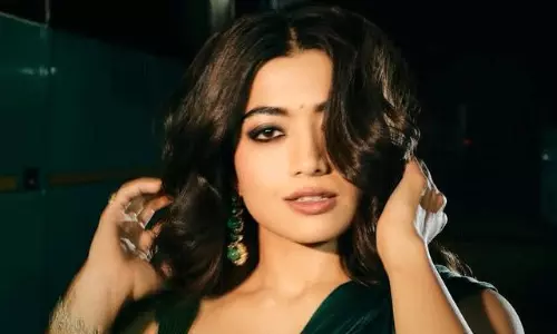 శ్రీవల్లి మెరుపు తీగ అందాలు.. క్యూట్ లుక్స్!