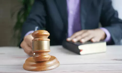 బ్యాంక్ కు బుద్ధి చెప్పేందుకు రూ.295 కోసం ఏడేళ్లు న్యాయపోరాటం