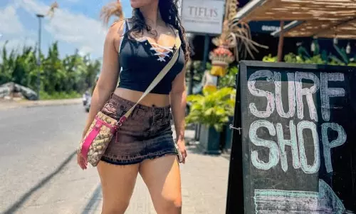 Ketika Sharmas Fashion is a Stylish Expression!