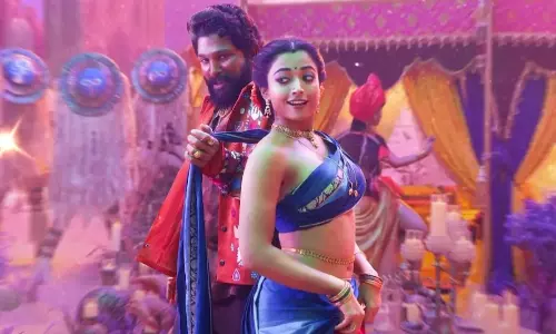 సోషల్ మీడియా.. పుష్ప 2 పూనకాలు..!