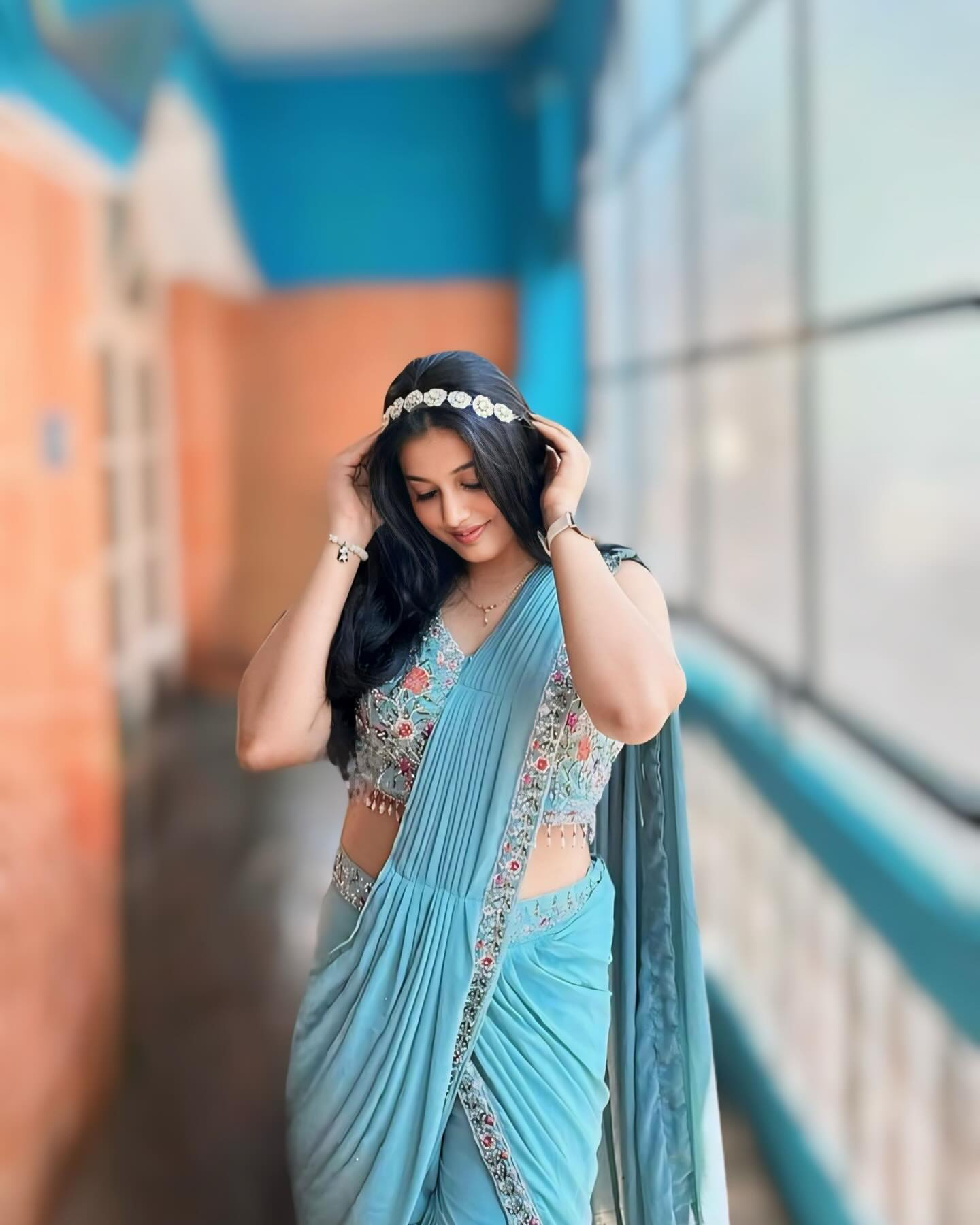 Aishwarya Gowda Elegant Saree Will Make You Want to Copy Her Look Aishwarya Gowda Elegant Saree Will Make You Want to Copy Her Look