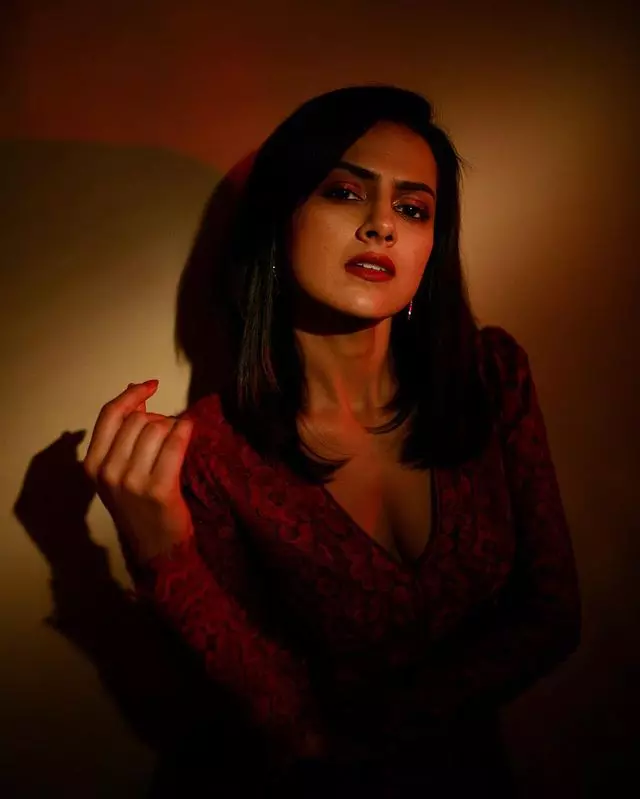 Shraddha Srinath’s Every Picture Tells a Story!