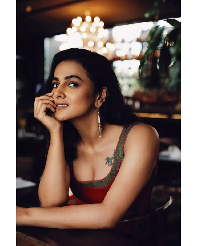 Shraddha Srinath’s Every Picture Tells a Story!