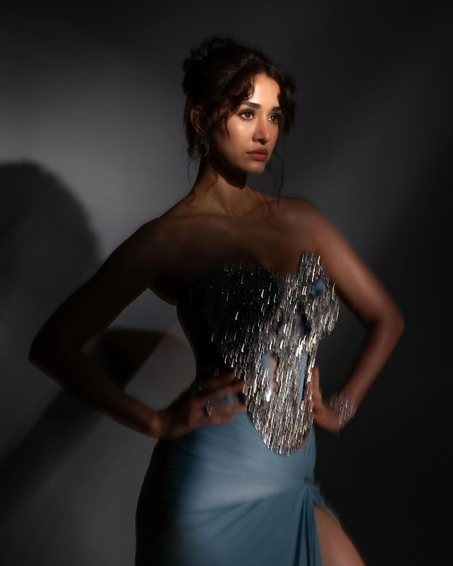 Bold & Beautiful: Disha�s Glam Game Strong!