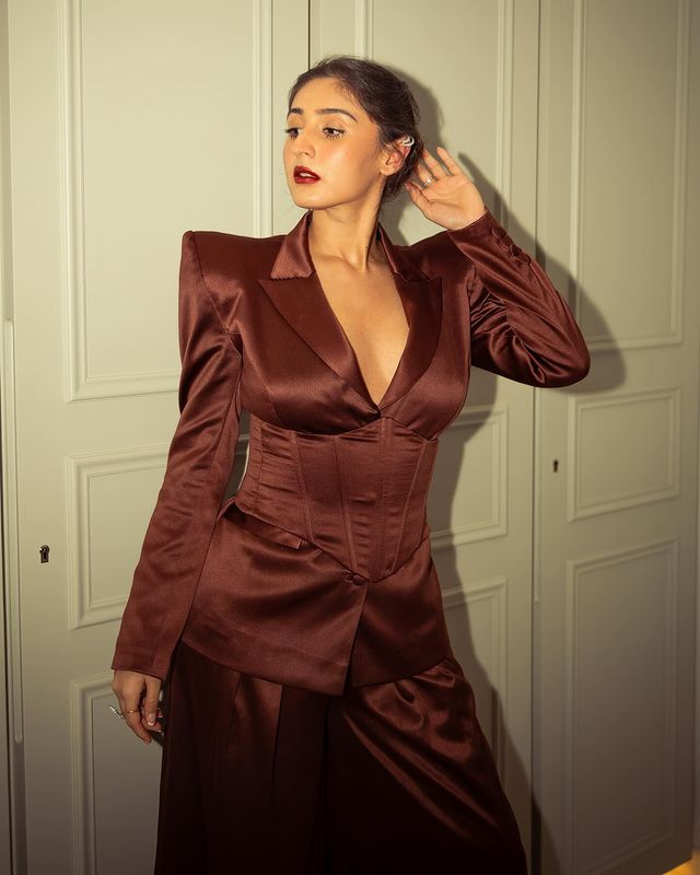 From Lyrics to Lehengas: Dhvani Shines Bright!