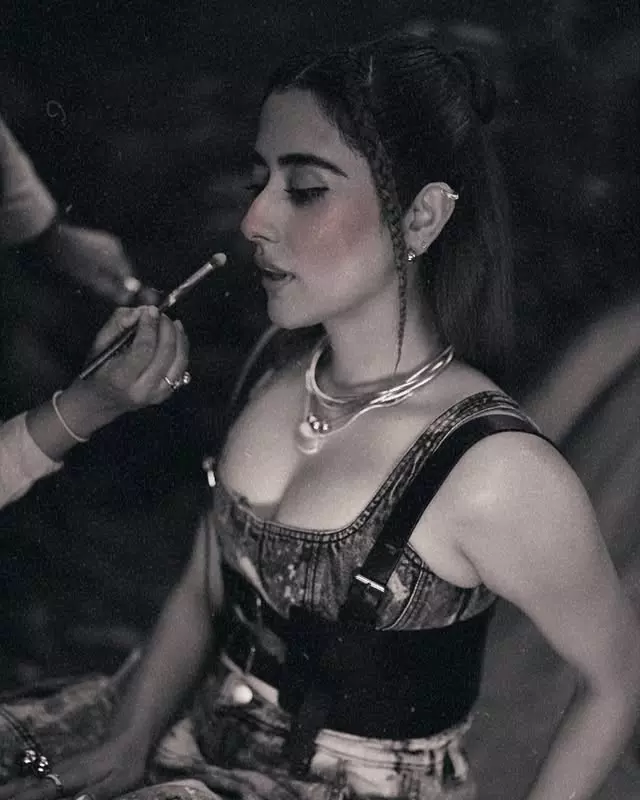 Jonita Gandhi: Jumping into Style and Spotlight!