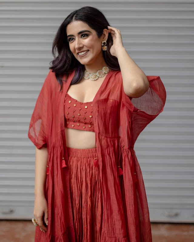 Jonita Gandhi: Jumping into Style and Spotlight!