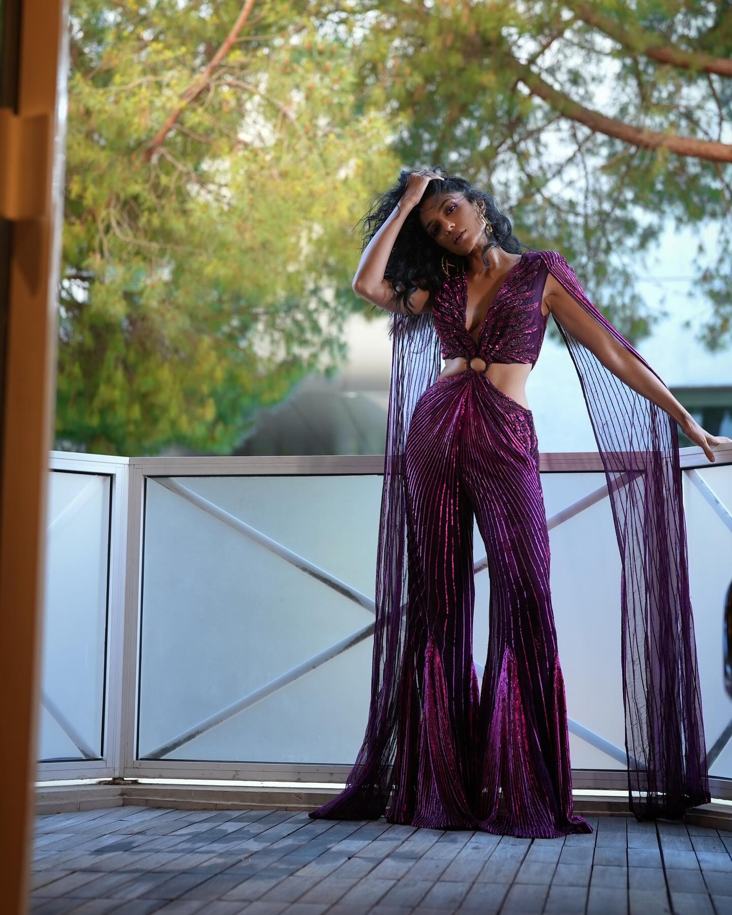 Sobhita�s Bridal Glow: Khada Dupatta Goals Sobhita�s Bridal Glow: Khada Dupatta Goals