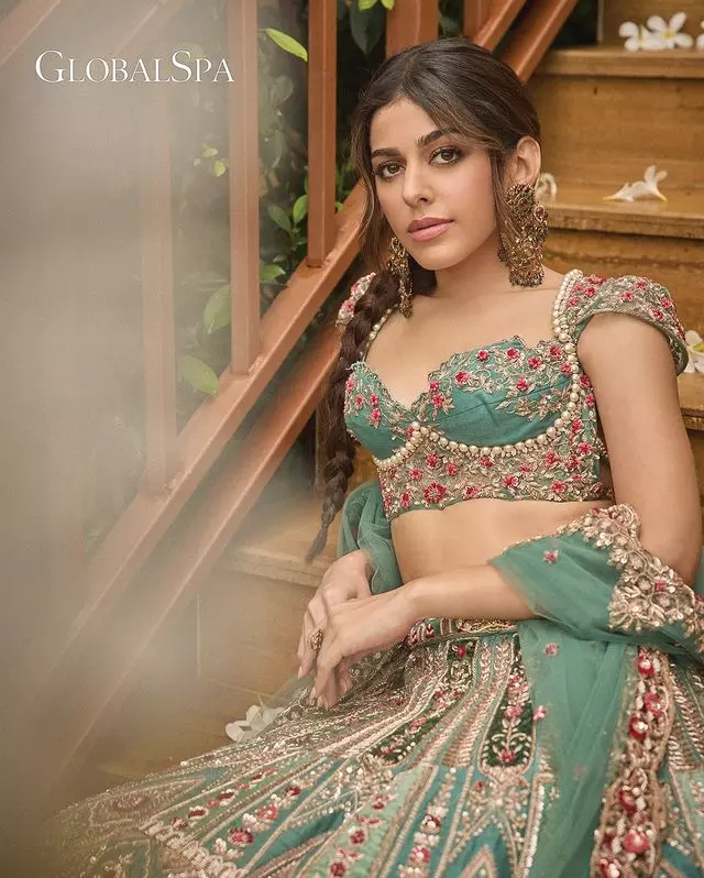 Alaya F: From Quirky Teen to Fashion Queen! Alaya F: From Quirky Teen to Fashion Queen!