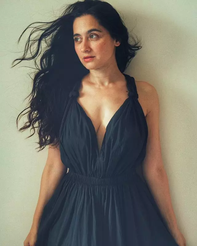 Sanjeeda Shaik: A Star Sparkling in Every Frame Sanjeeda Shaik: A Star Sparkling in Every Frame