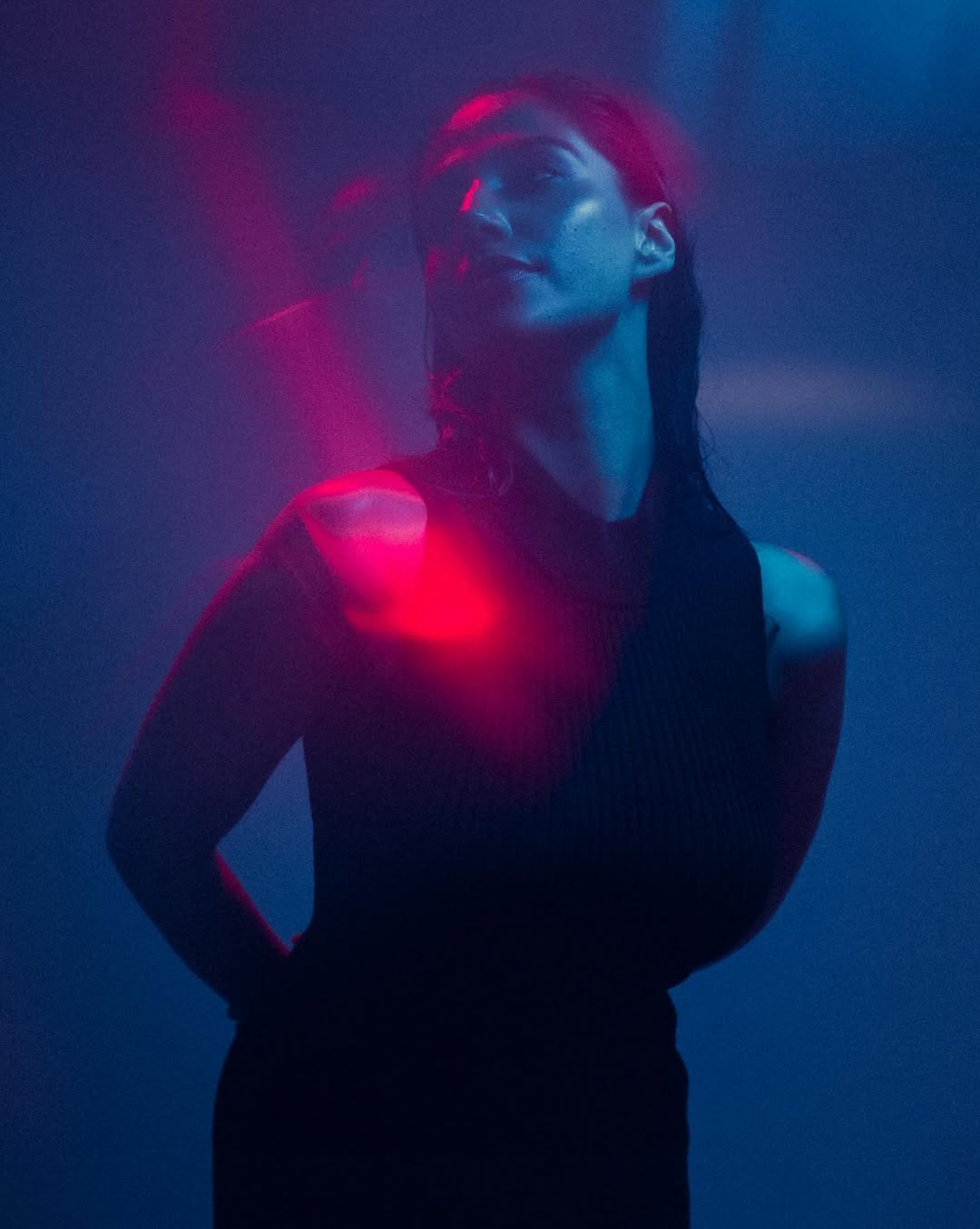 Meenakshi Chaudhary Stuns in Sizzling Blue Kurti Look