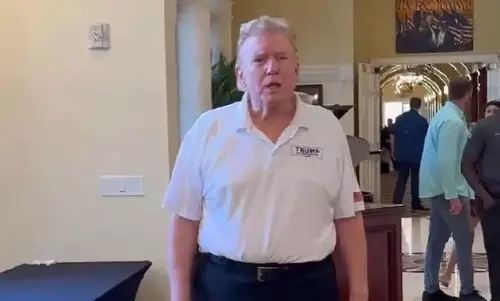 లుక్కు మారింది... ట్రంప్ న్యూ హెయిర్ స్టైల్  వీడియో వైరల్!