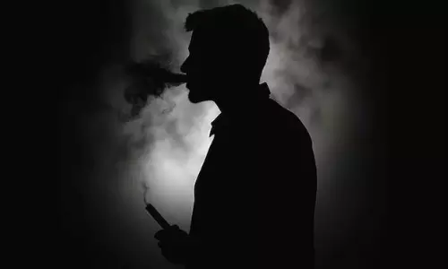 పైప్ స్మోకింగ్ ఆల్క‌హాల్‌కి బానిసైన స్టార్ హీరో