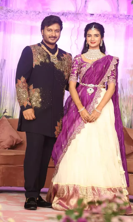 Ministers, Film Stars Attend Abhinay Tej and Akshathas�Wedding