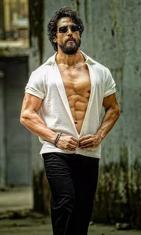 Tiger Shroff Pics Proof He Is The Handsome Hunk of Bollywood