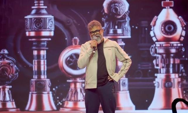 సుకుమార్.. ఆ సినిమాతో గుడ్ బై చెప్పాలని.. | Sukumar Wanted To Stop ...
