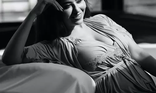 Oh, Ridhima Pandit�s Dress Broke the Internet Again? Expected.