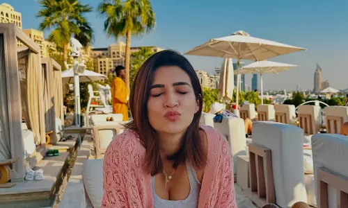 Apparently, Kriti Sanons Average Looks Are Still Better Than Our Best