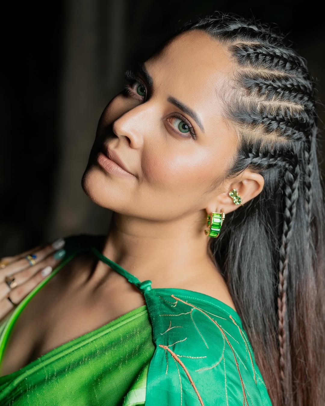 Anasuya Bharadwaj greets 2025 with her enchanting new year style