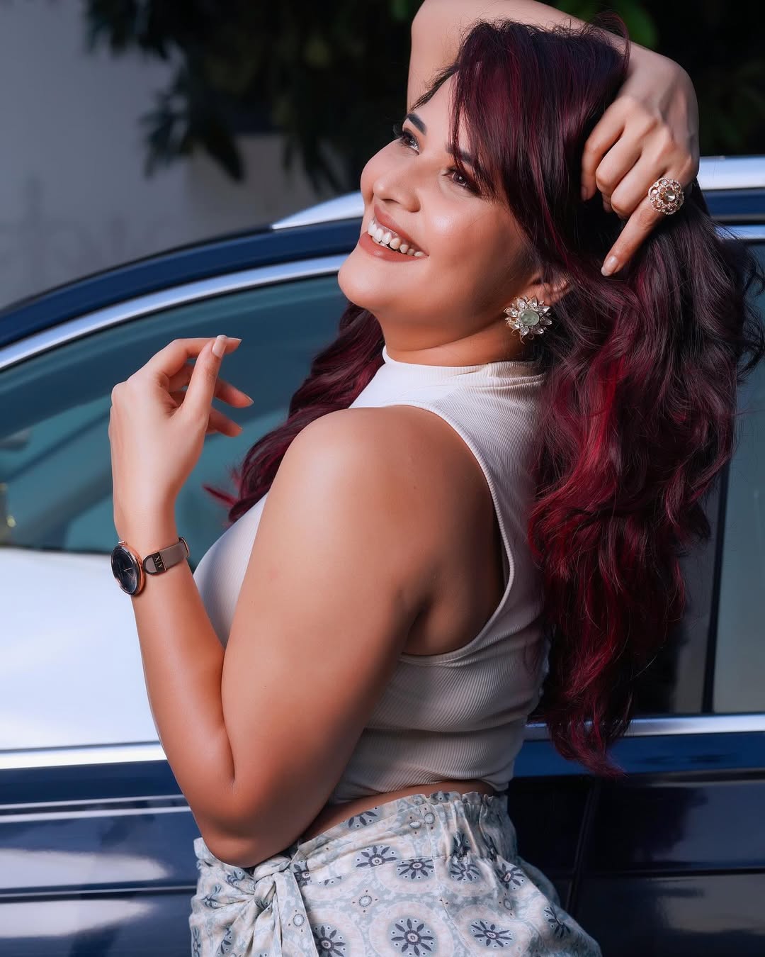 Anasuya Bharadwaj greets 2025 with her enchanting new year style Anasuya Bharadwaj greets 2025 with her enchanting new year style