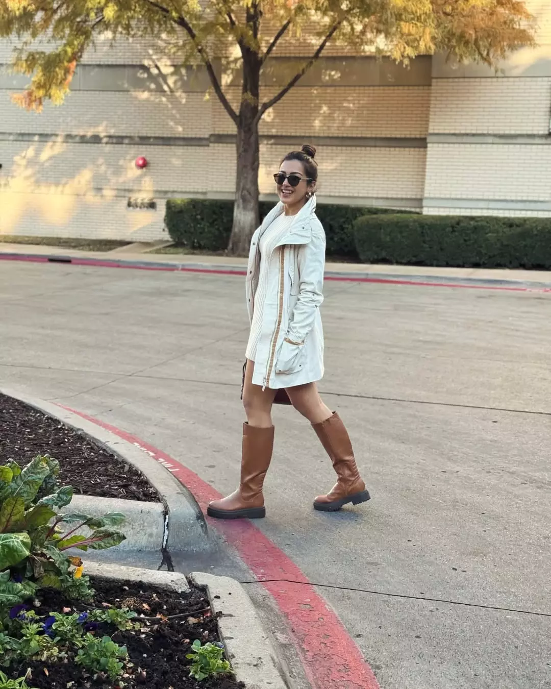 Catherine Tresa Makes a Grand Entry into 2025 with Her Fabulous Look