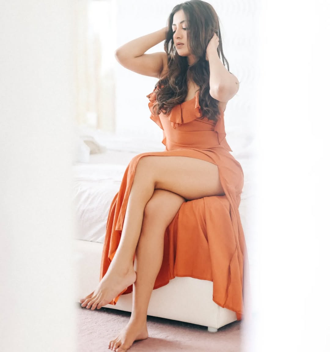 Catherine Tresa Makes a Grand Entry into 2025 with Her Fabulous Look Catherine Tresa Makes a Grand Entry into 2025 with Her Fabulous Look