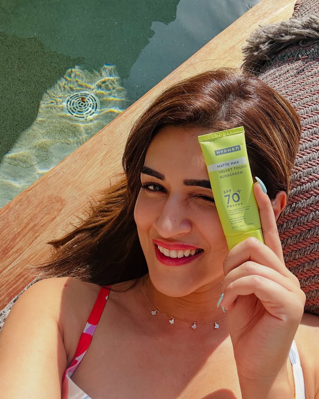 Apparently, Kriti Sanons Average Looks Are Still Better Than Our Best Apparently, Kriti Sanons Average Looks Are Still Better Than Our Best