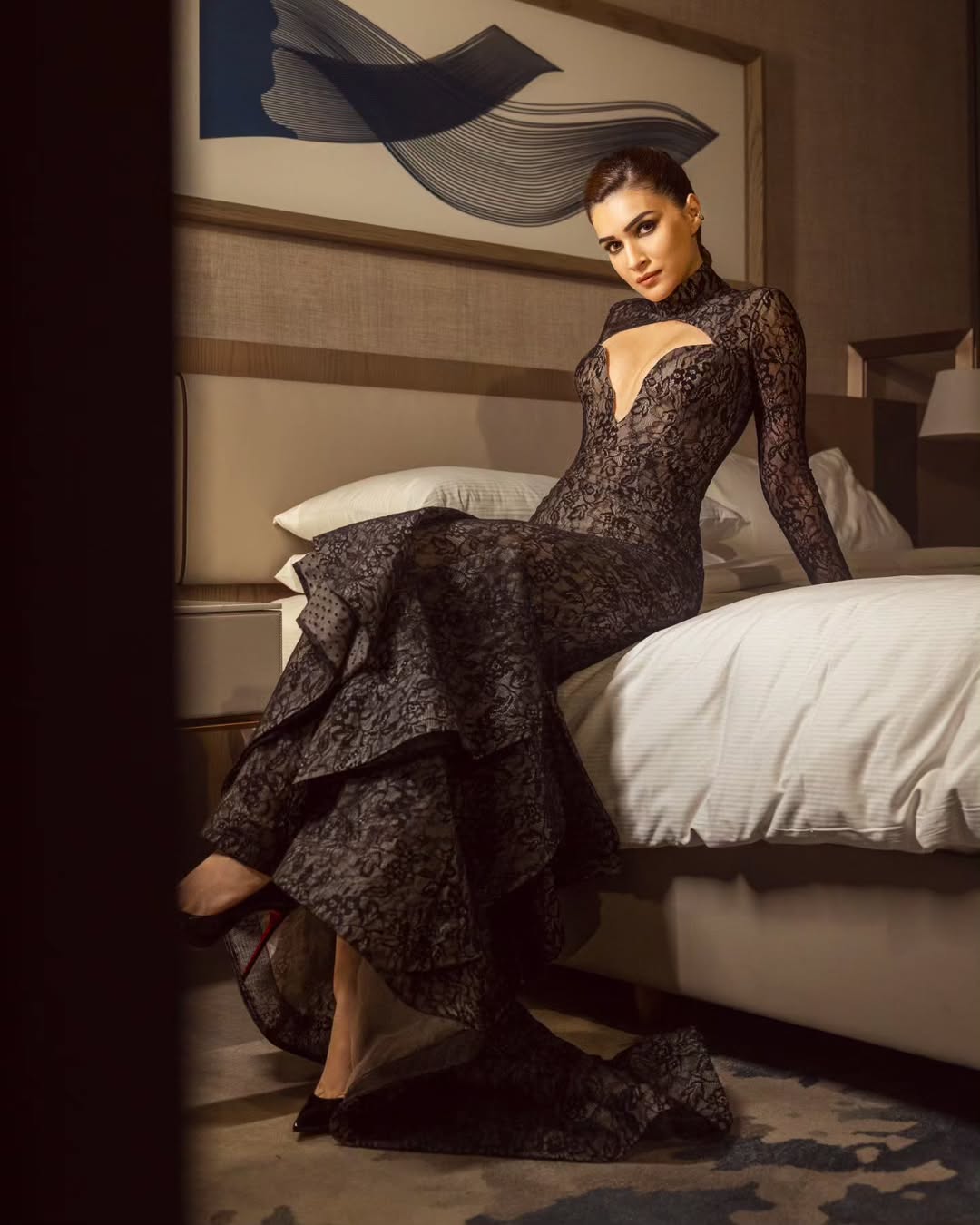 Apparently, Kriti Sanons Average Looks Are Still Better Than Our Best