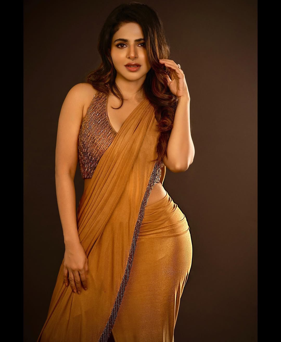 Iswarya Menons dress is the highlight of her new year post